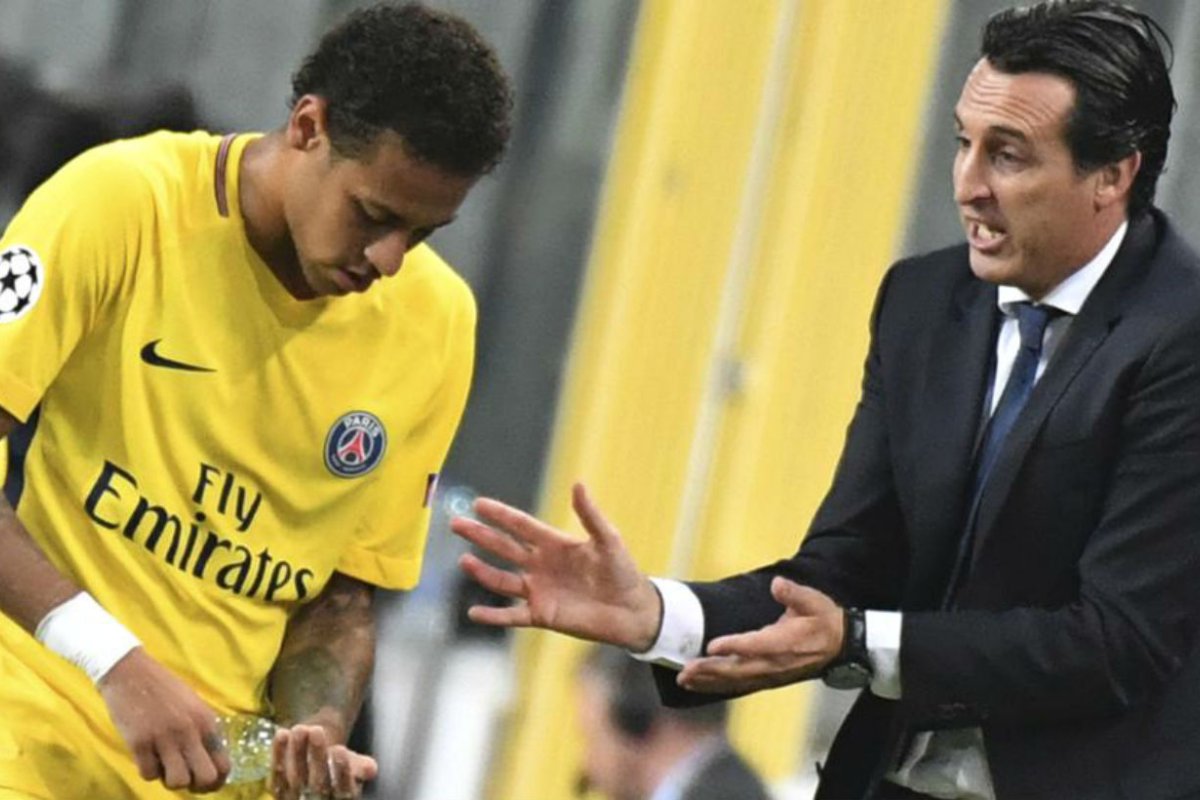 Emery no descarta al brasile&ntilde;o para la Champions.