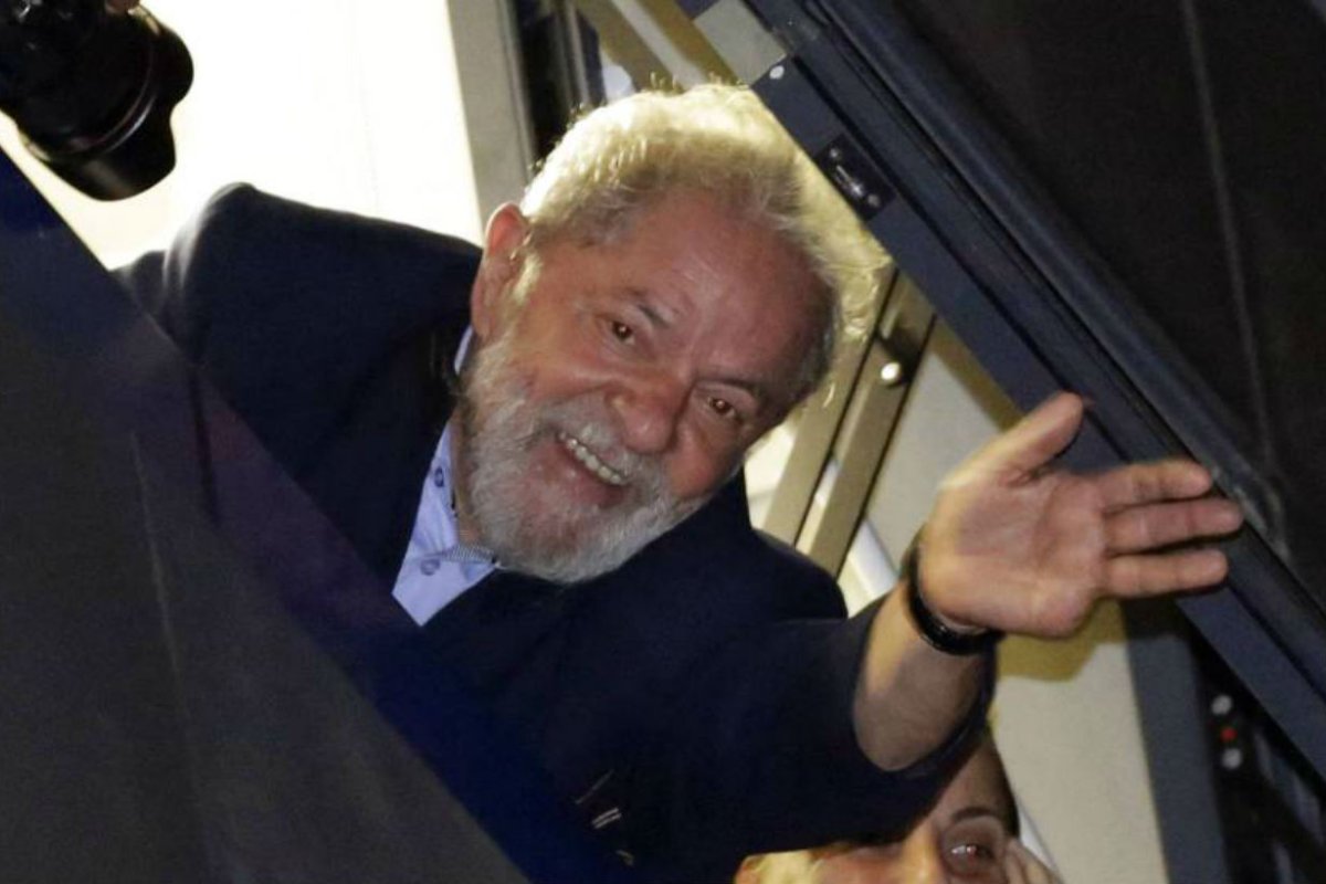 Lula pas&oacute; la noche en un sindicato.