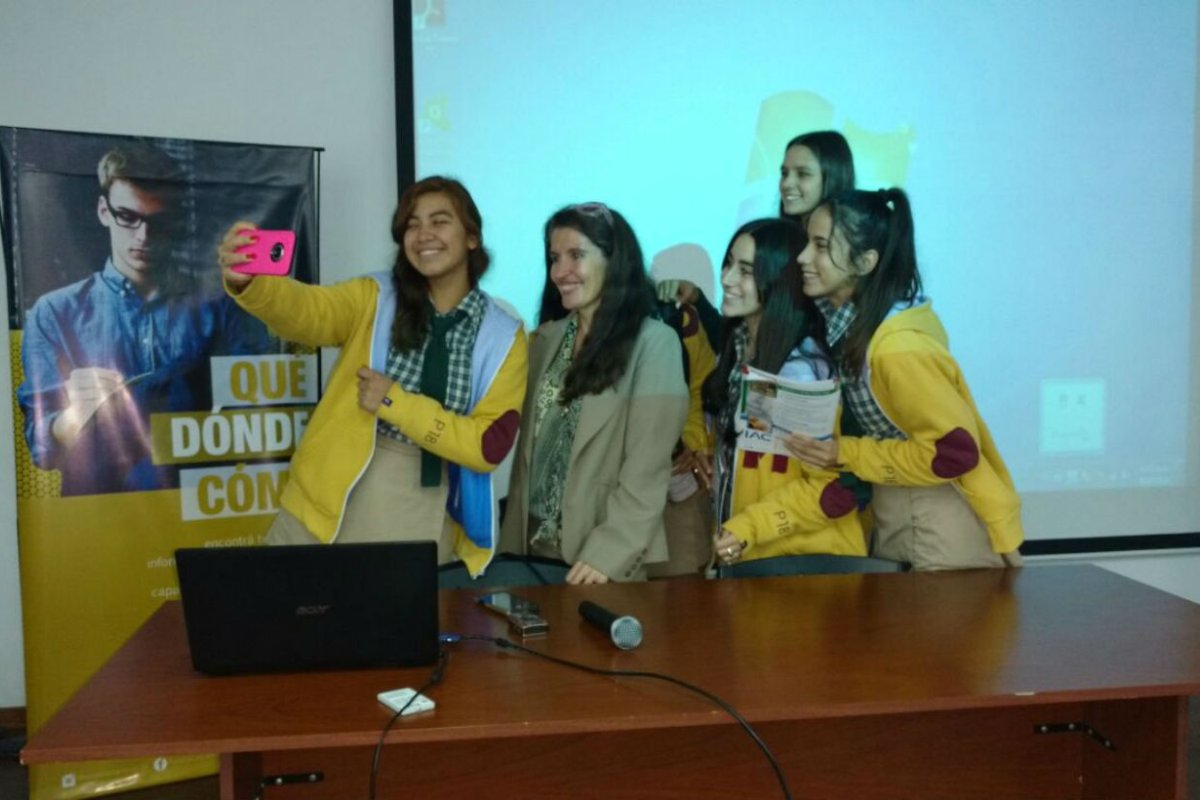 La selfie con la doctora, en su visita a Concordia