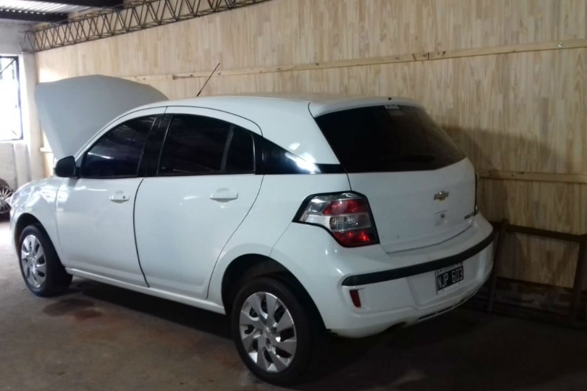 Aqu&iacute; est&aacute; el auto, recuperado en Corrientes.