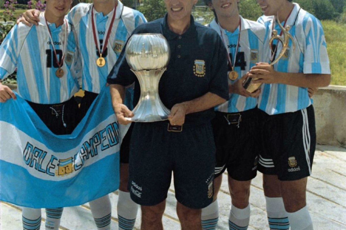 Aimar, Cambiasso, Pekerman, Placente y Riquelme.