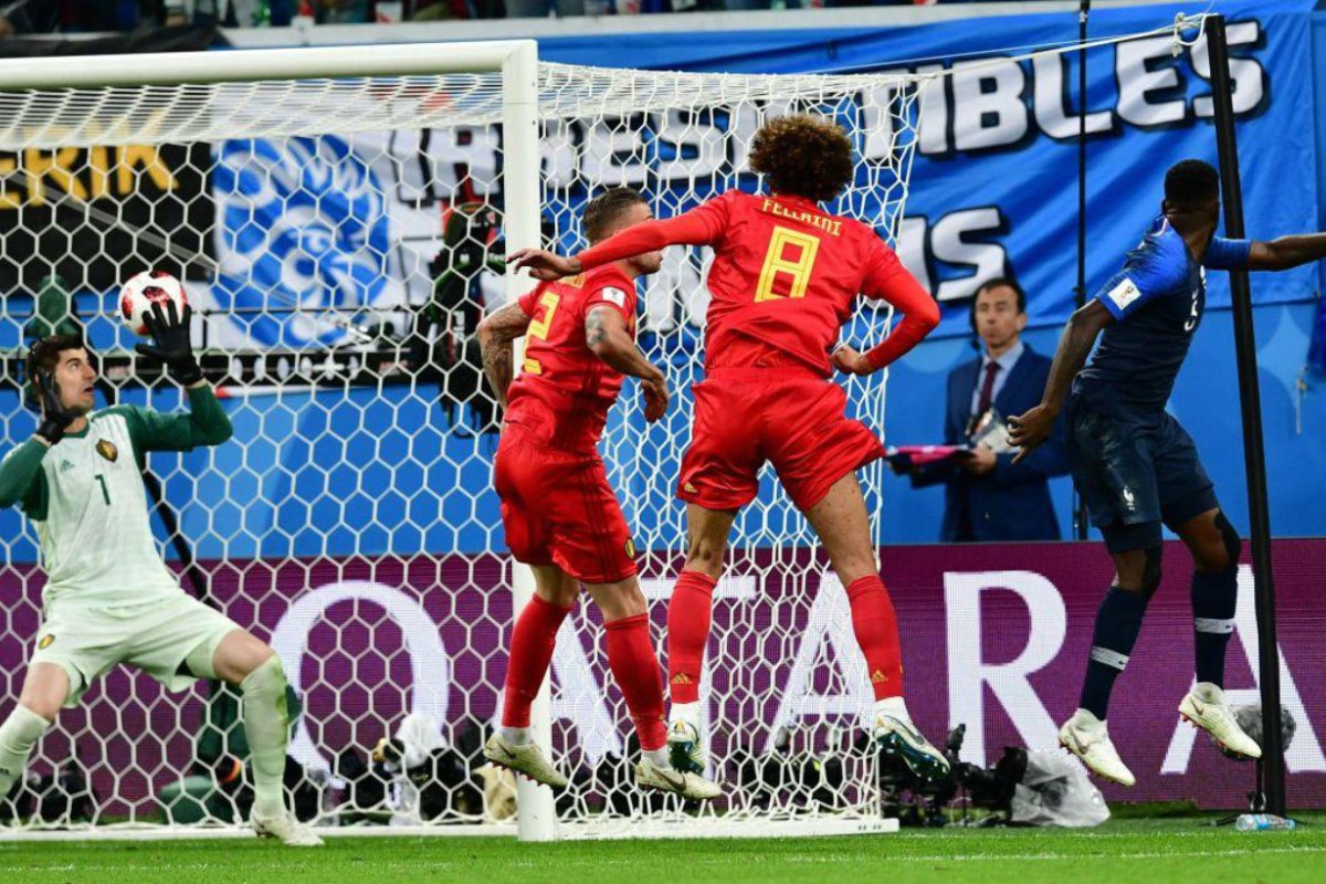 Tras un c&oacute;rner, Umtiti anot&oacute; en Francia - B&eacute;lgica.