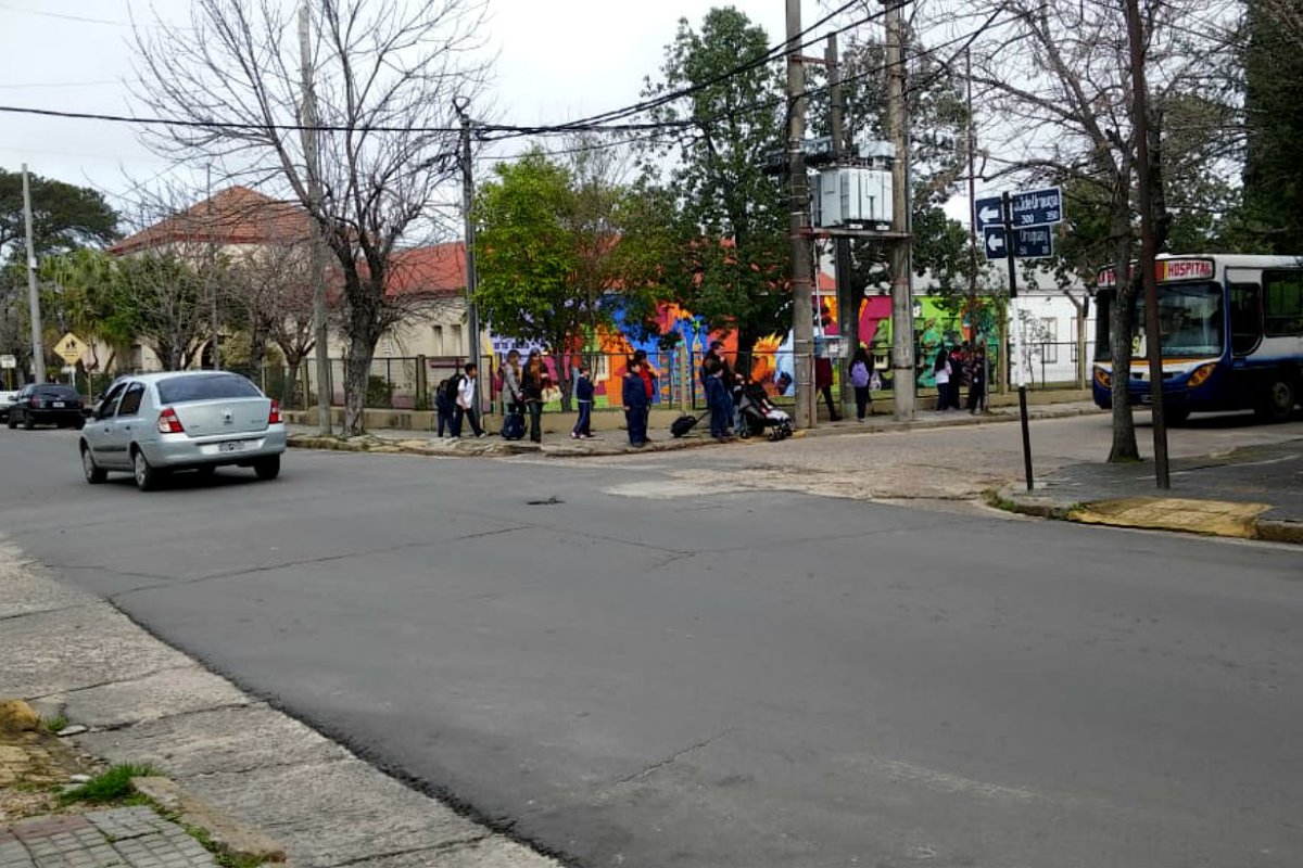 Esquina de Urquiza y Uruguay (Escuela Almafuerte)
