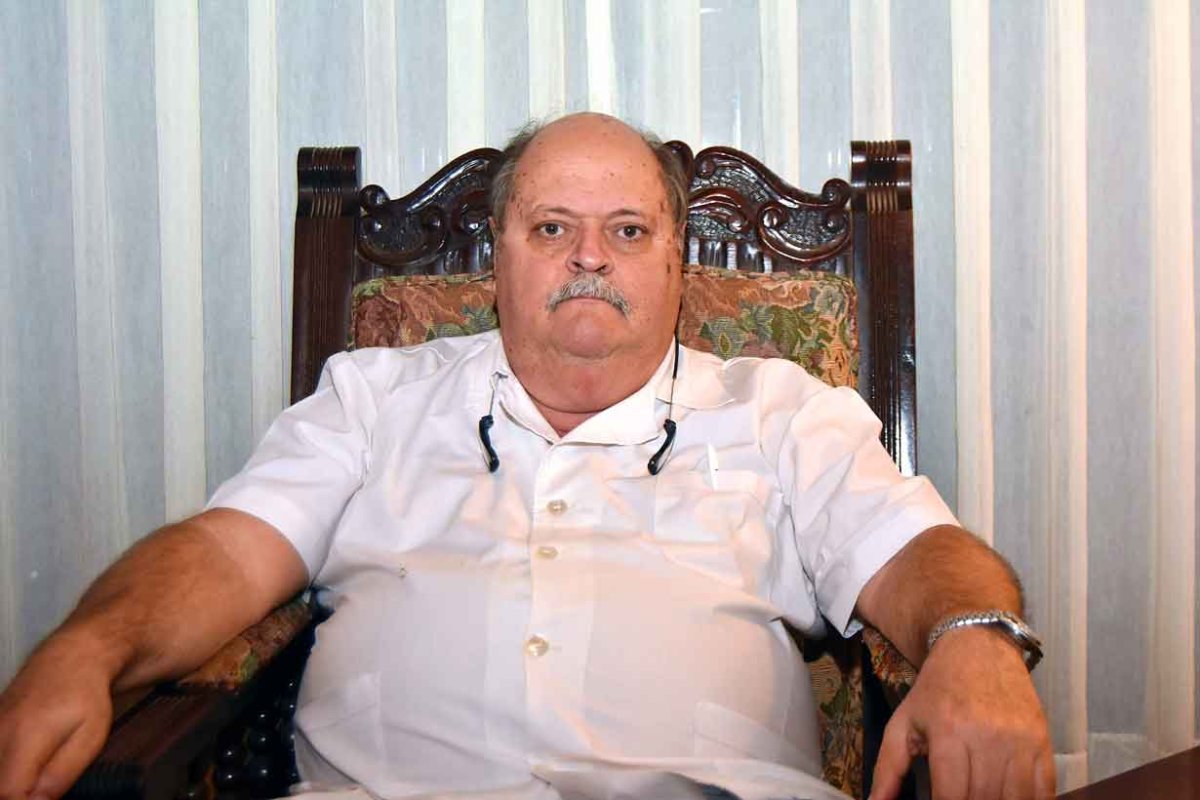 Dr. Carlos Leonardi