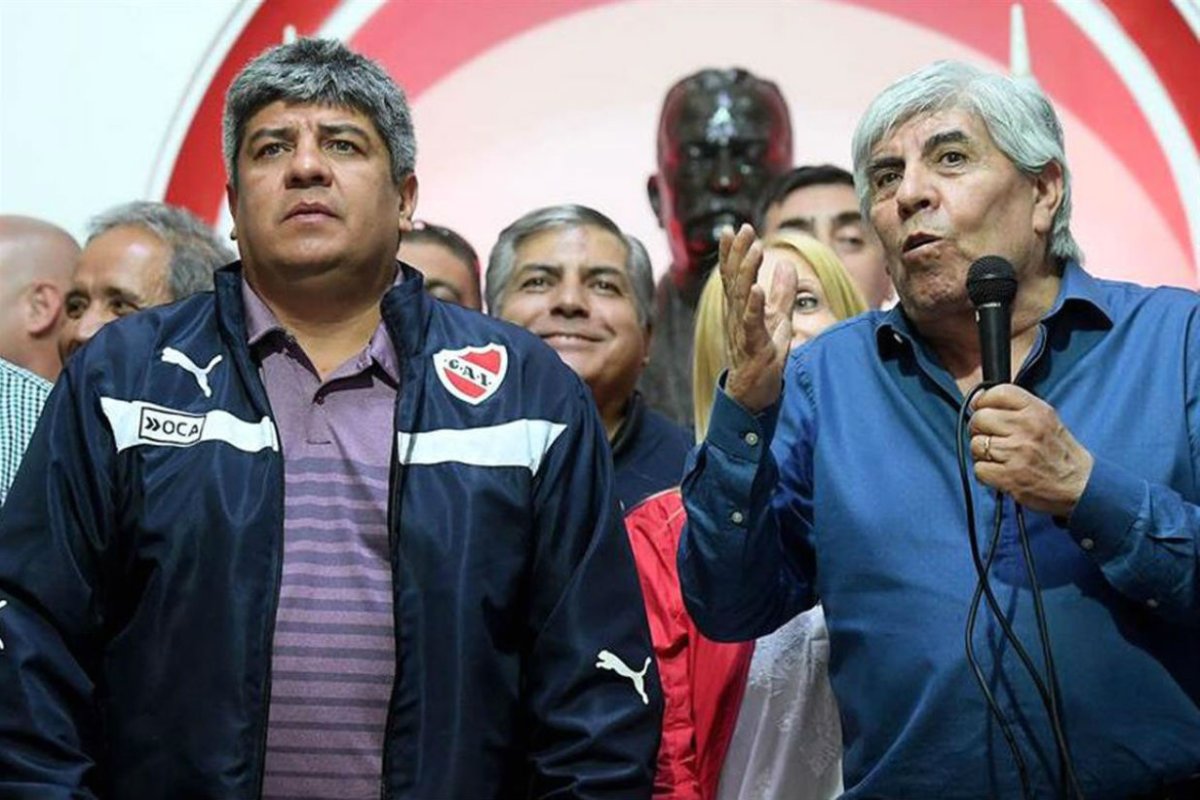 Hugo defendi&oacute; a Pablo, acusado de lavar dinero.