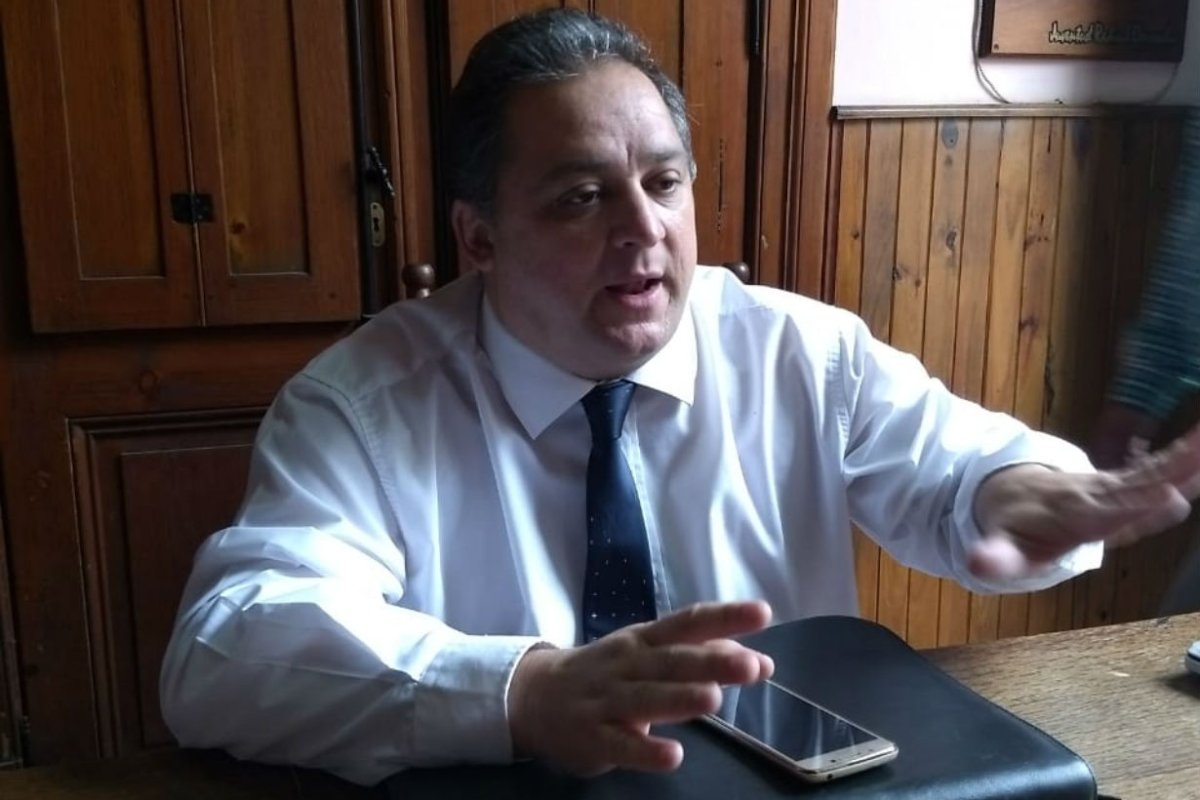 Ben&iacute;tez tom&oacute; distancia de la UCR Entre R&iacute;os.
