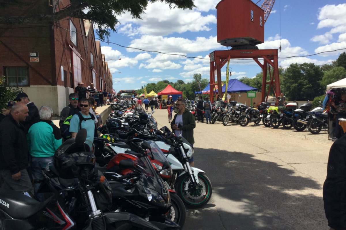 No habr&aacute; Expo en los galpones del puerto.