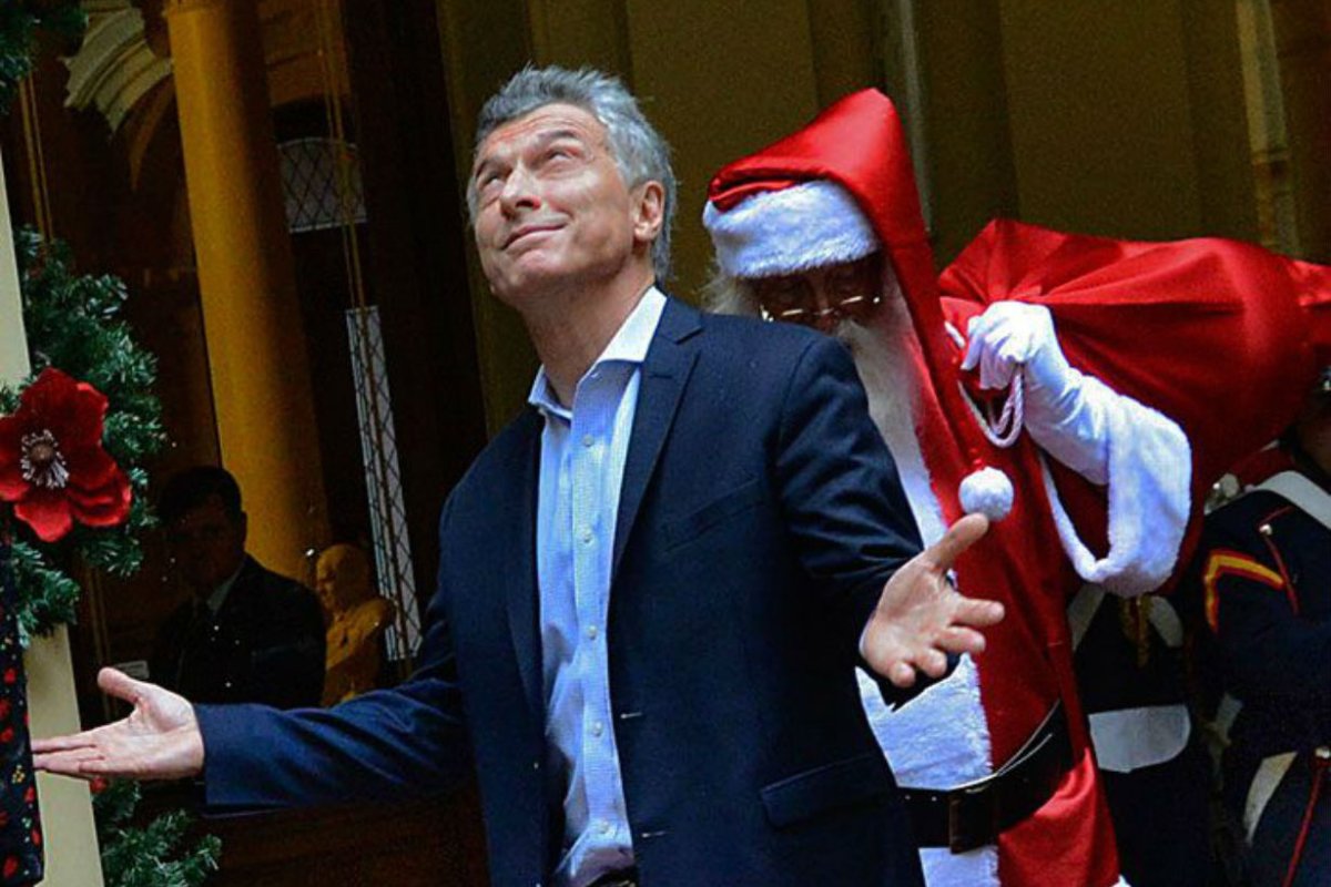 La gesti&oacute;n de Macri pagar&iacute;a un bono.