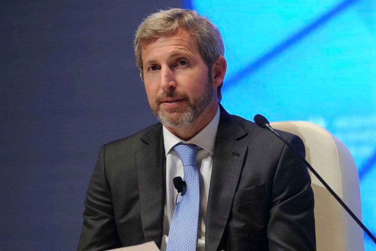 Frigerio dice que la inflaci&oacute;n est&aacute; bajando.