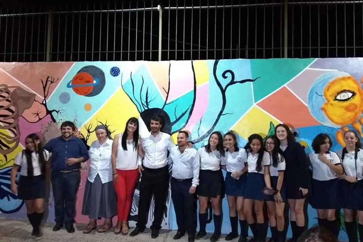 El mural de la escuela Jes&uacute;s Nazareno