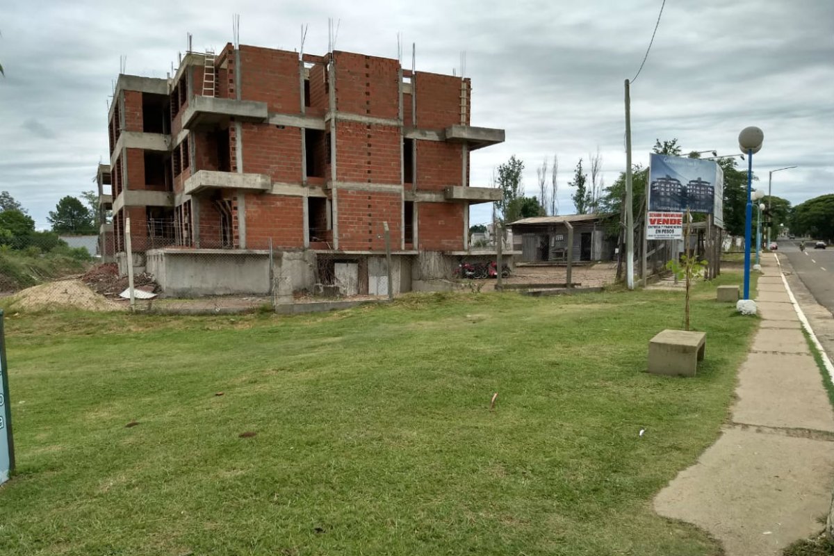 El feto estaba en el condominio en obra (foto EER)
