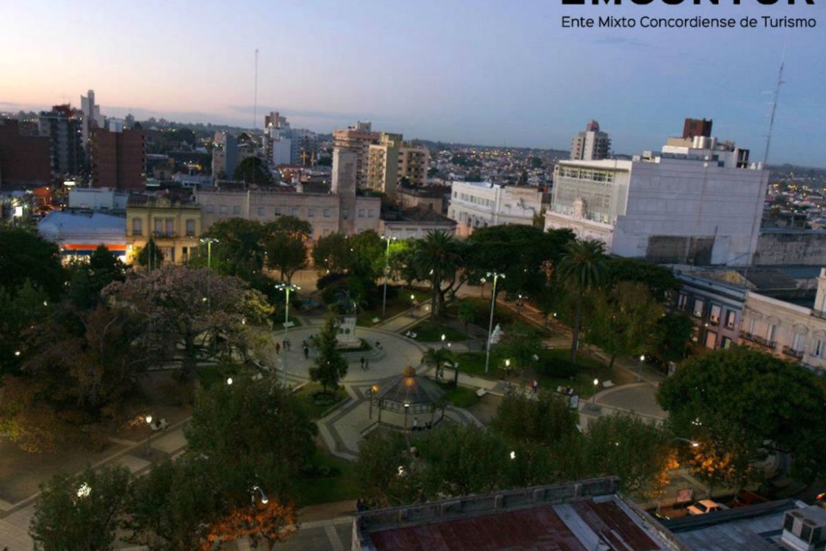 La plaza 25 de Mayo, emblema de Concordia.