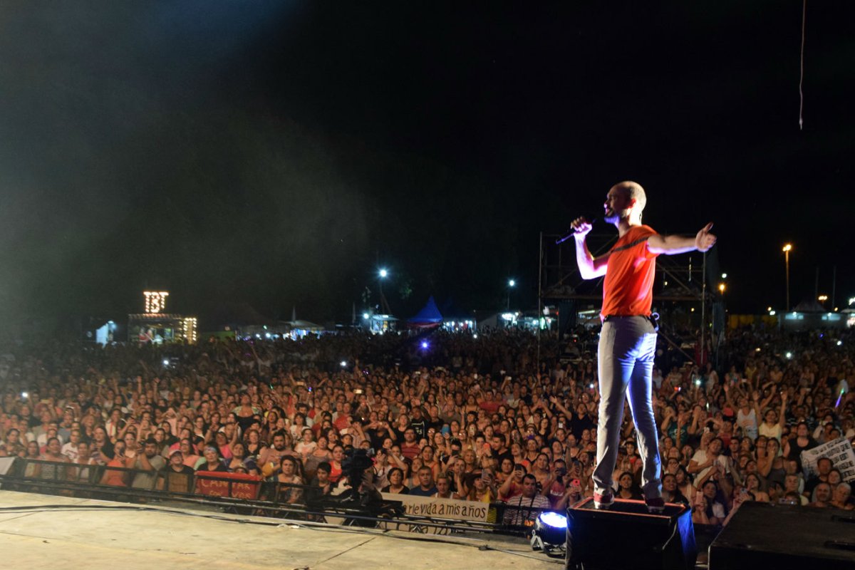 "Lleno total" hubo anoche, dijo la organizaci&oacute;n.