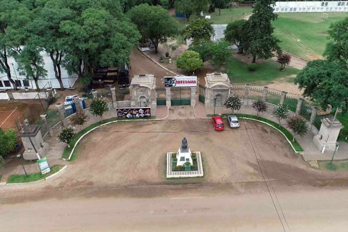 El Quir&oacute;s, mostrado por el drone de El Entre R&iacute;os.