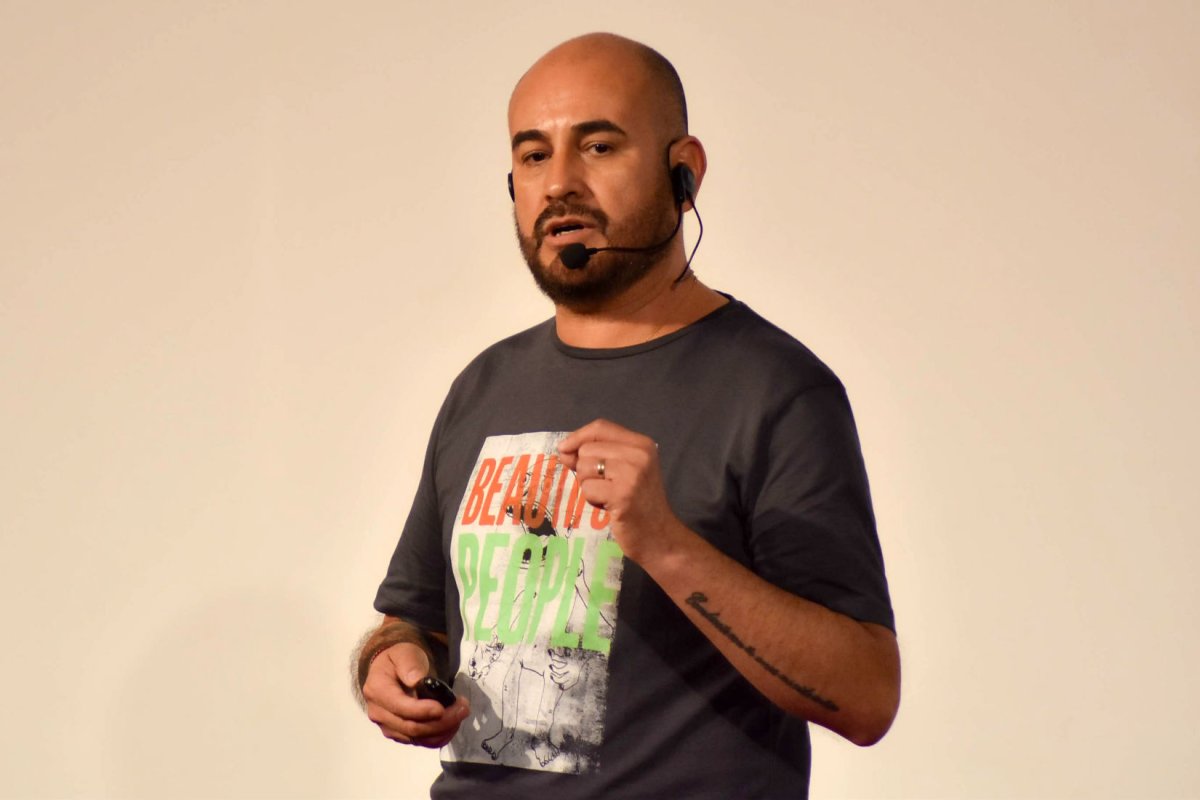 Adri&aacute;n Barreto, en el evento TEDx de Concordia.