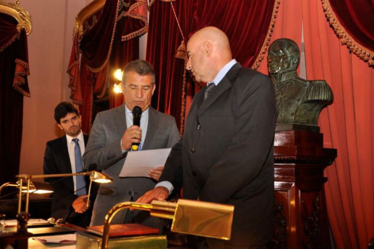 Navarro, vicepresidencia primero de Diputados.