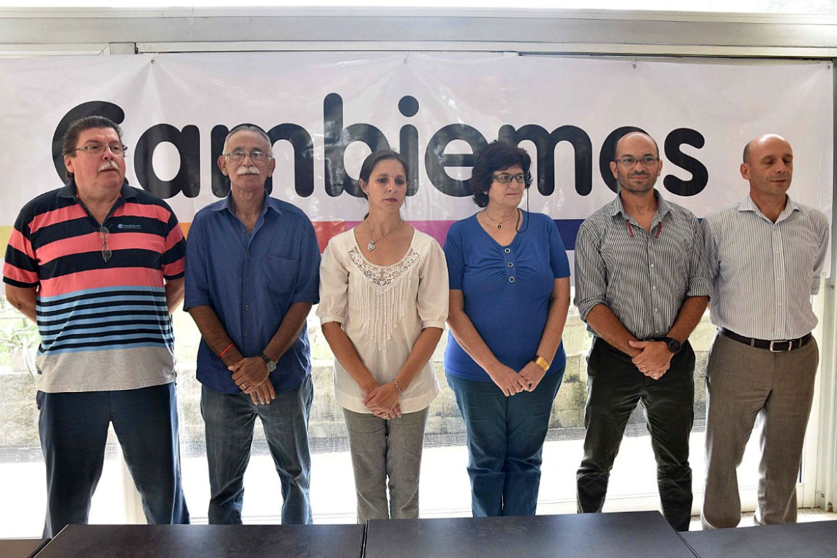 De izquierda a derecha, Liebig, San Jos&eacute; y Col&oacute;n.