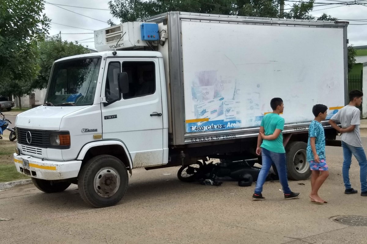 Alan, de 16 a&ntilde;os, manejaba la moto (foto: EER).