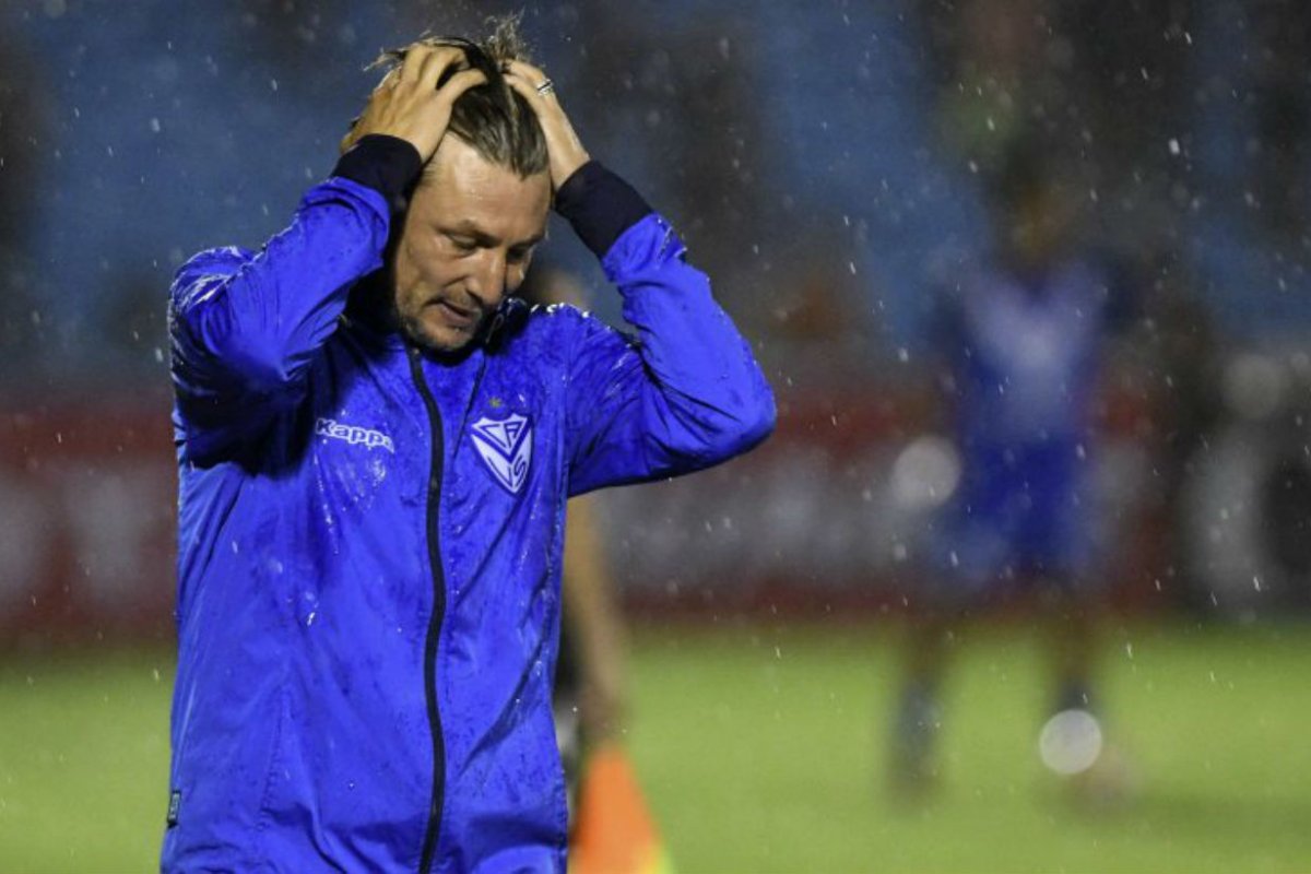 Heinze, incr&eacute;dulo por la derrota contra Real Pilar