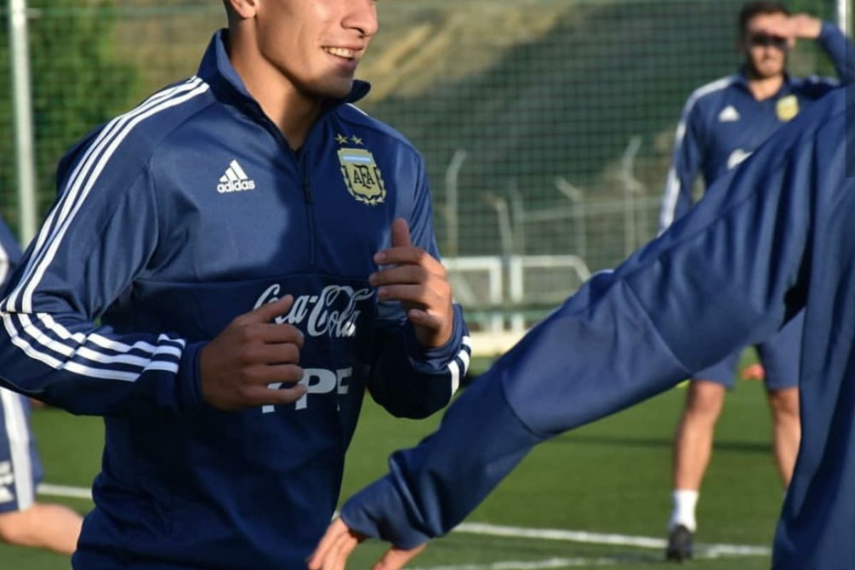 El entrerriano con la selecci&oacute;n en Madrid.