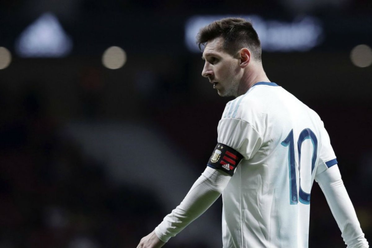 Hace 7 d&iacute;as, Messi volvi&oacute; a ponerse la 10.