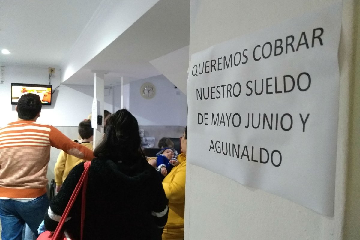 Hasta ayer estaba este cartel en recepci&oacute;n.
