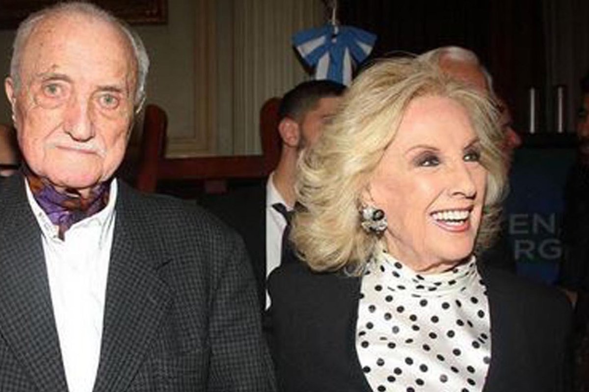 Jos&eacute; Mart&iacute;nez Su&aacute;rez y Mirtha Legrand