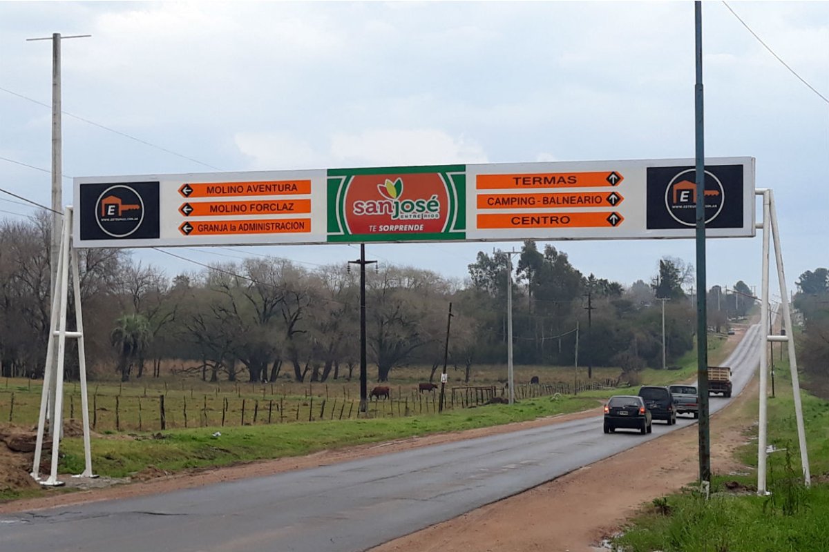 La ex ruta 26, entre Col&oacute;n y San Jos&eacute;