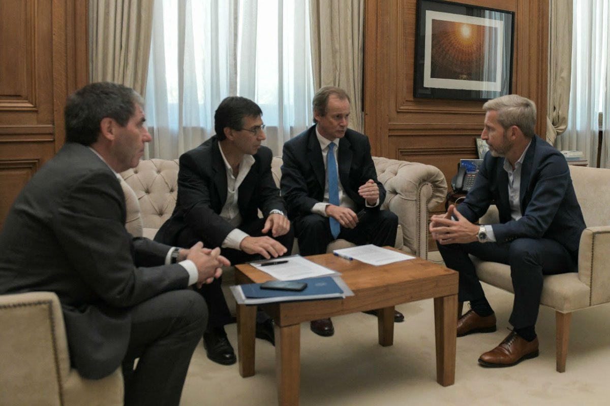 Frigerio recibi&oacute; a Bordet, ayer en el Ministerio.