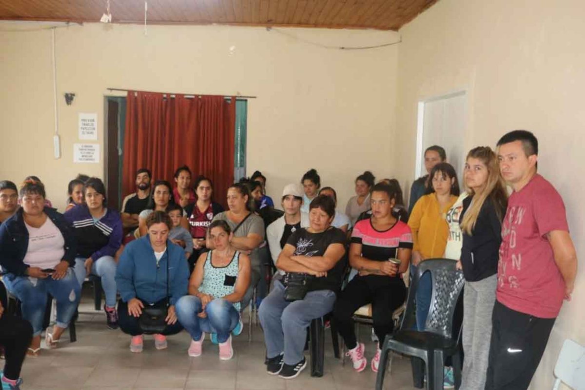 Los vecinos y una descarnada descripci&oacute;n