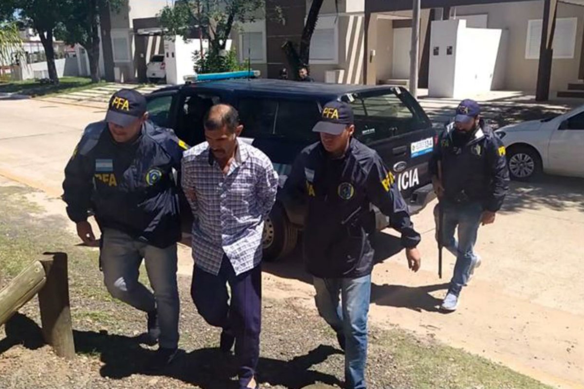 Vel&aacute;zquez fue extraditado a Chajar&iacute;.