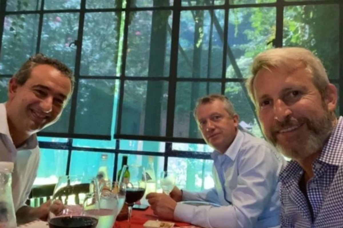 Monz&oacute; con Frigerio y el intendente Javkin.