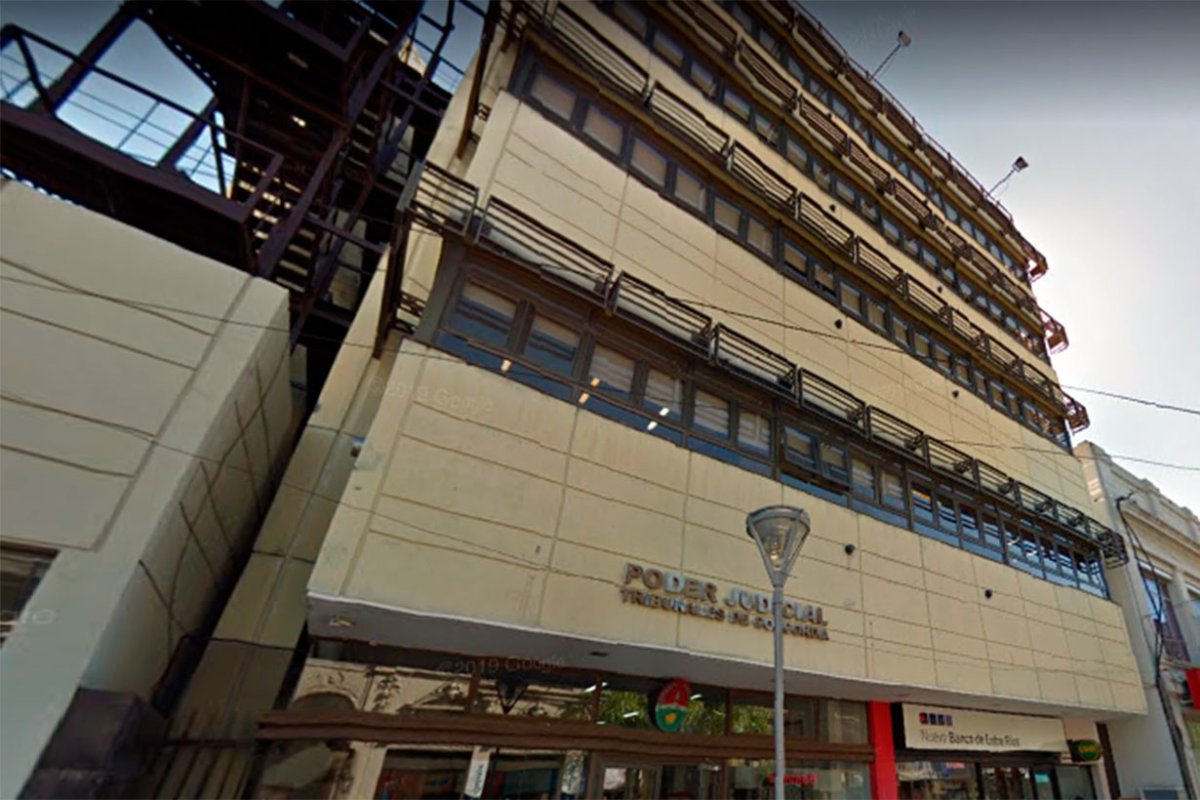 Uno de los edificios de la Justicia en Concordia