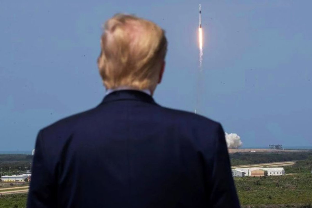 Trump presenci&oacute; el lanzamiento del SpaceX.