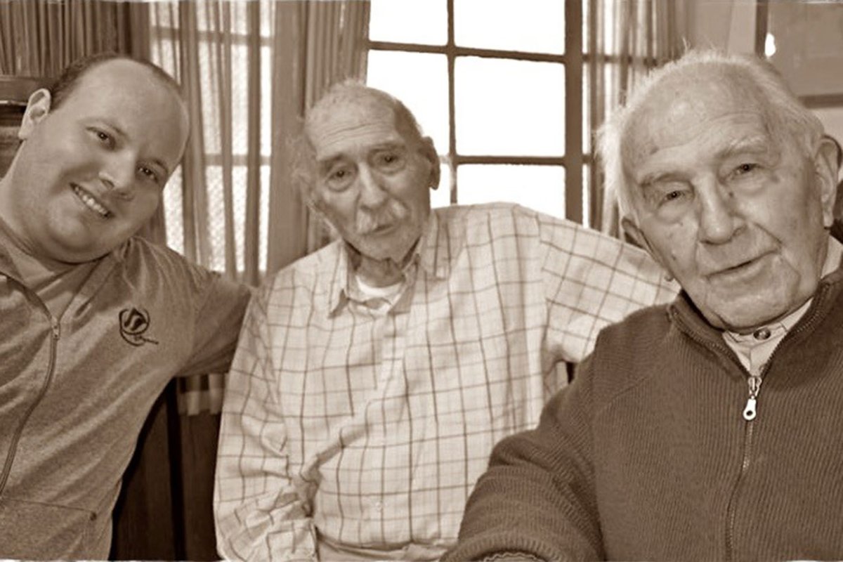 Gonz&aacute;lez Pav&oacute;n, Mart&iacute; y Rougier