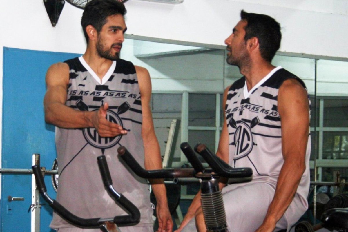 En Regatas estuvieron juntos como antes en Boca.
