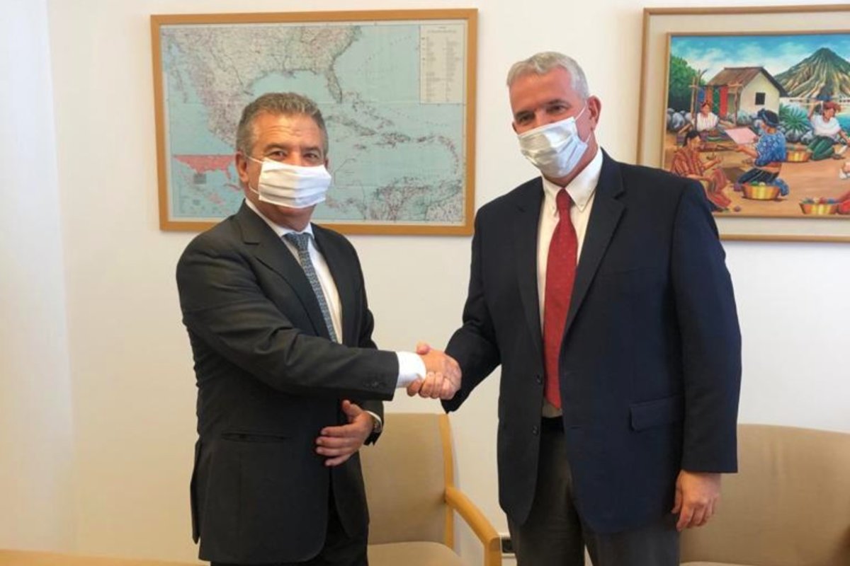 Urribarri fue recibido por Modi Ephraim.