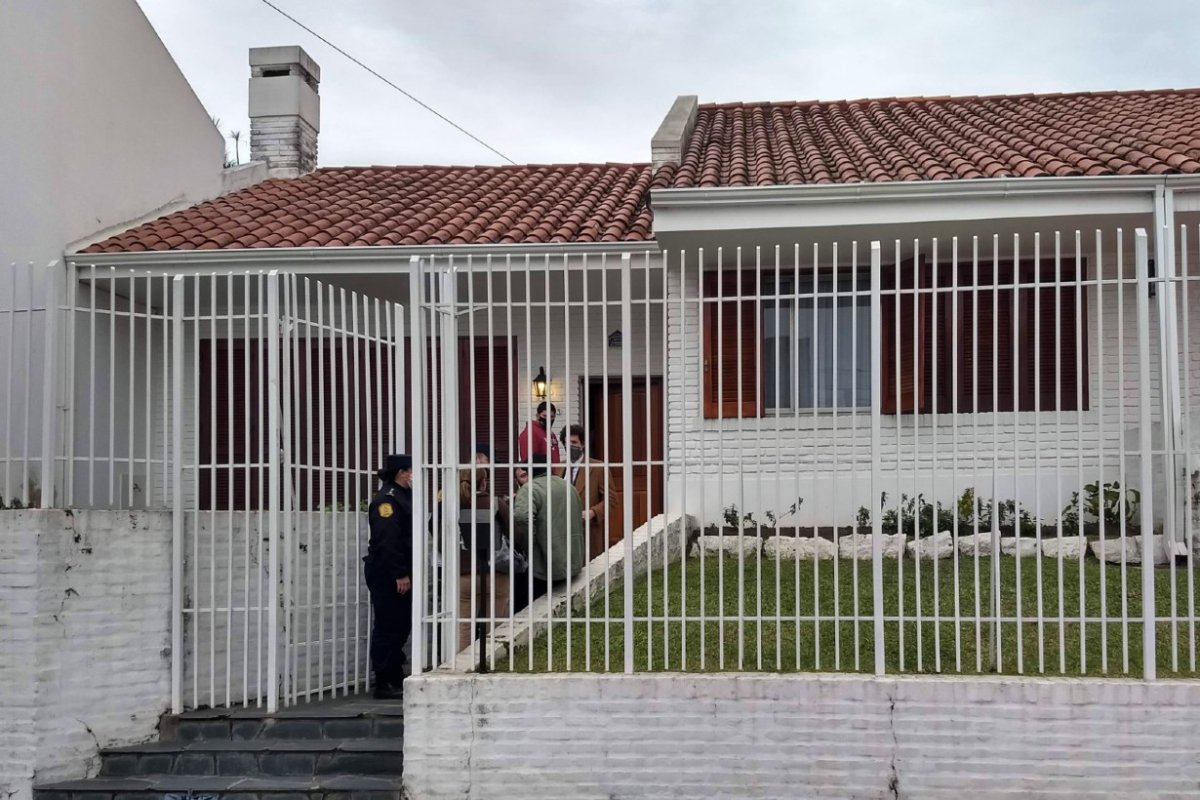 Familiares se acercaron a hablar con fiscales.