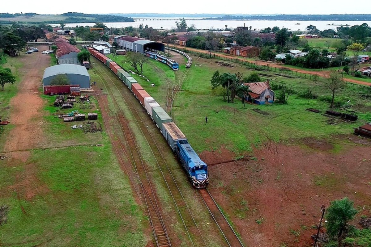 El Urquiza Cargas, partiendo desde Misiones.