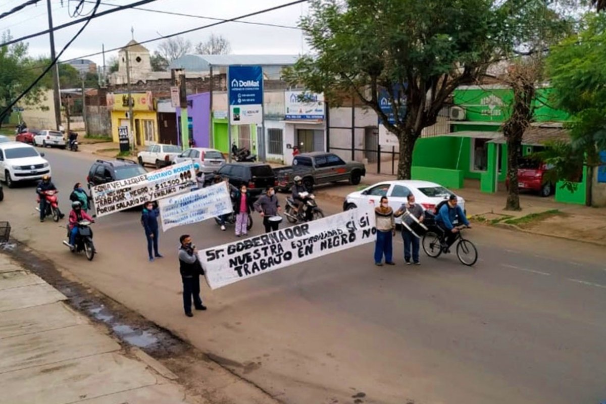 Alrededor de las 12:30 protestaron en Concordia.