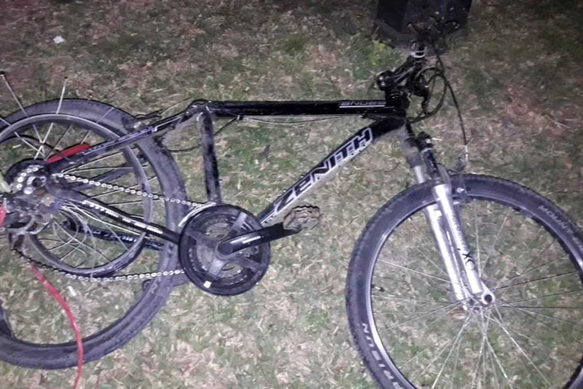 As&iacute; qued&oacute; la bicicleta de Roude, tras el siniestro