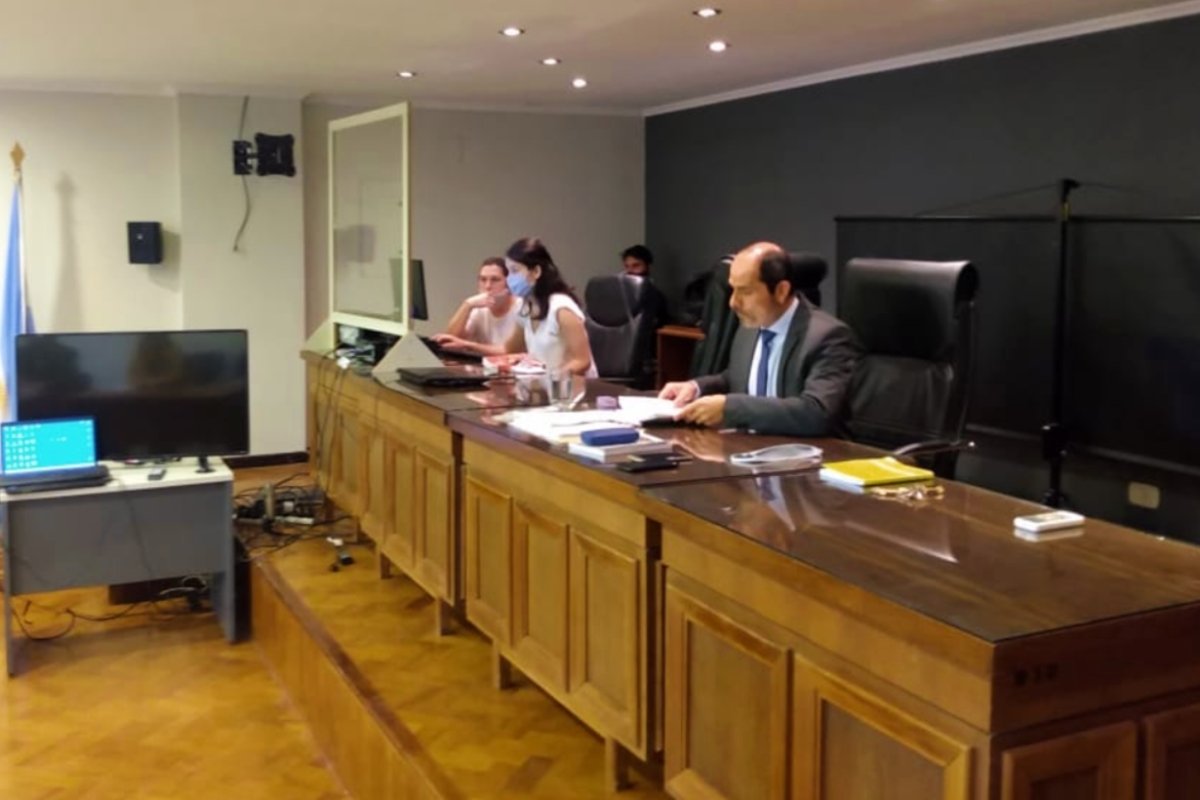 Flores, ayer en la audiencia del caso Etchevehere.
