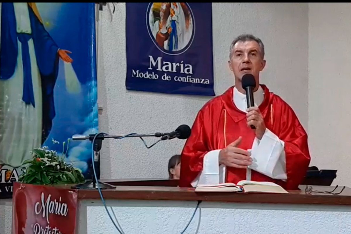 Daniel Petel&iacute;n, en su homil&iacute;a de ayer