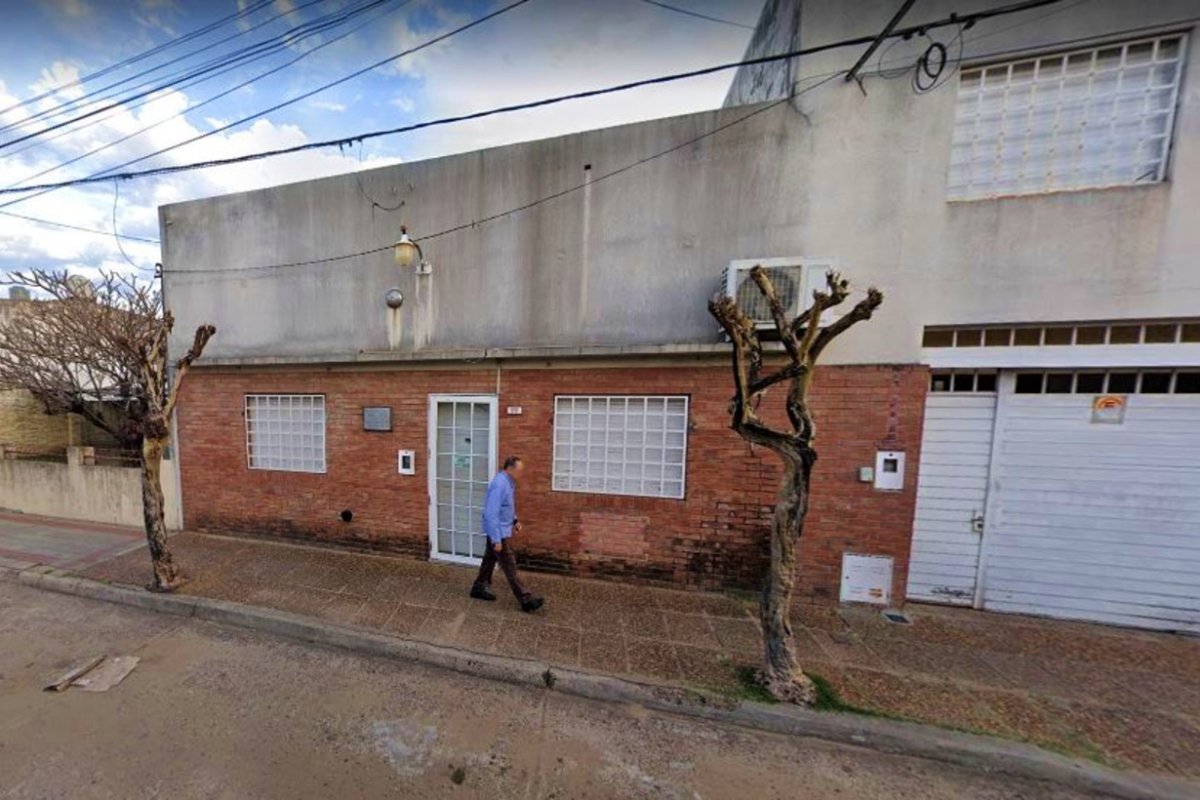 El Registro Automotor de calle Paran&aacute;. ee