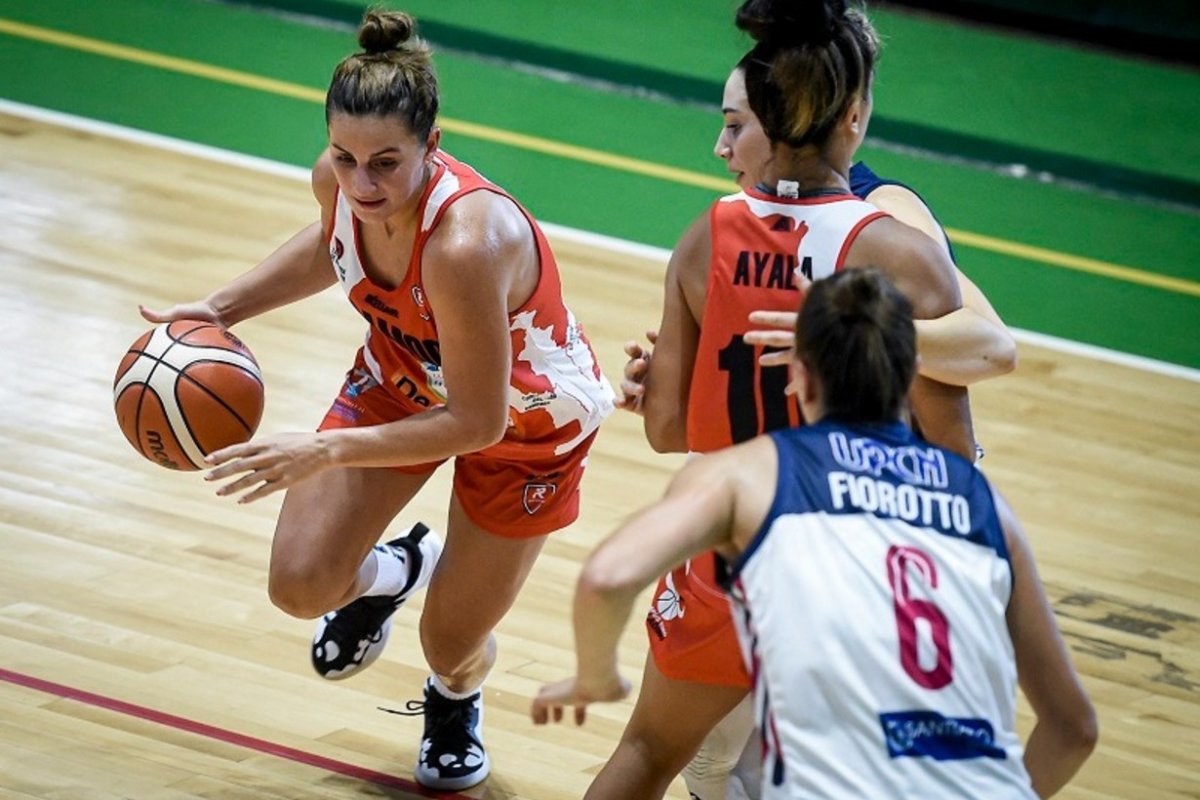 Roc&iacute;o D&iacute;az, figura del partido
