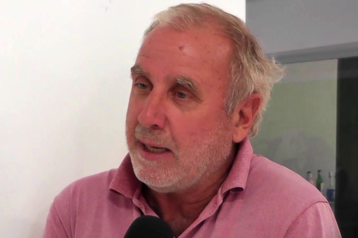 Roberto Bondaz, intendente de Pueblo Caz&eacute;s.
