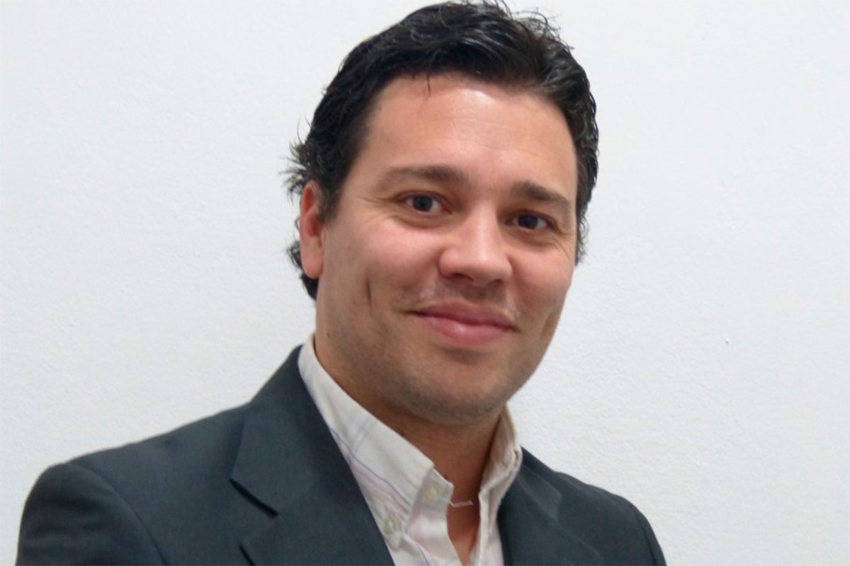 Santiago Henderson, economista