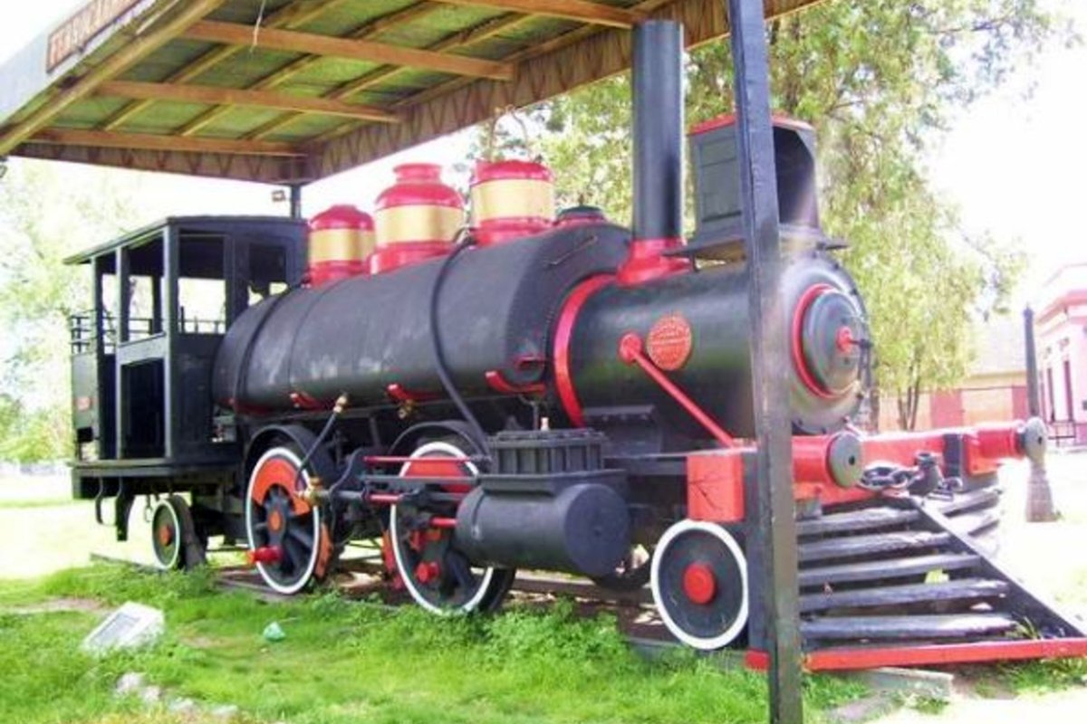 La primera locomotora que march&oacute; por Entre R&iacute;os.