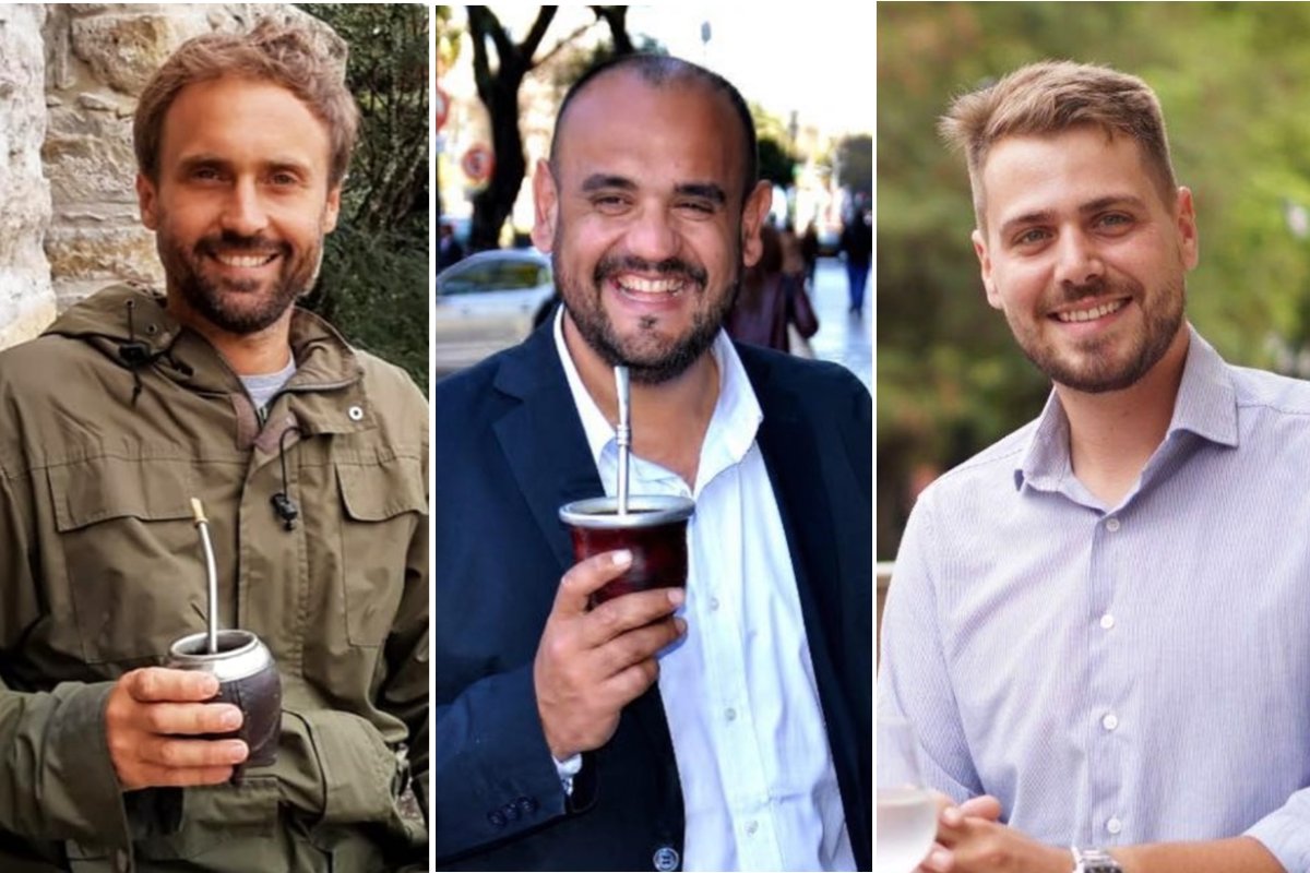 Rossi, Gamarra y Meillard pelean por un lugar.