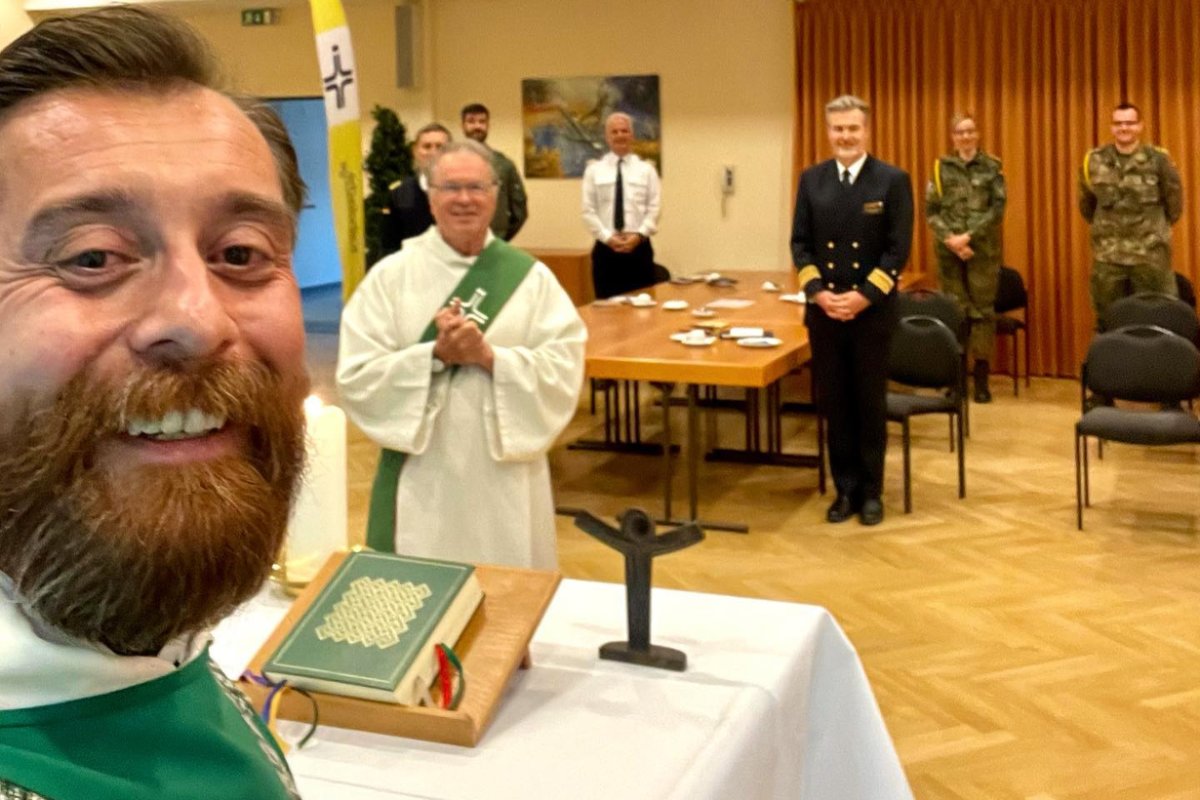 El entrerriano, en su labor pastoral en Alemania.